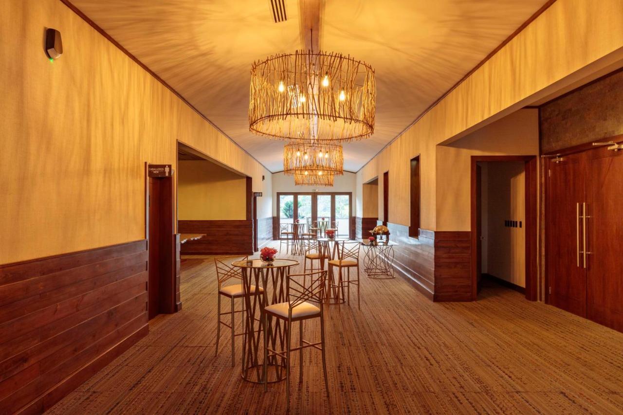 Indura Beach&Golf Resort Curio Collection By Hilton Tela Esterno foto