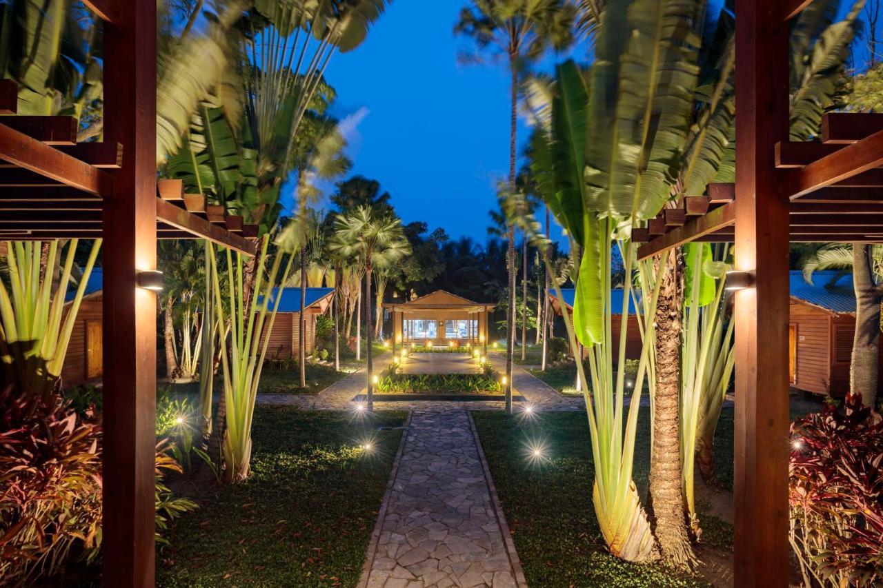 Indura Beach&Golf Resort Curio Collection By Hilton Tela Esterno foto