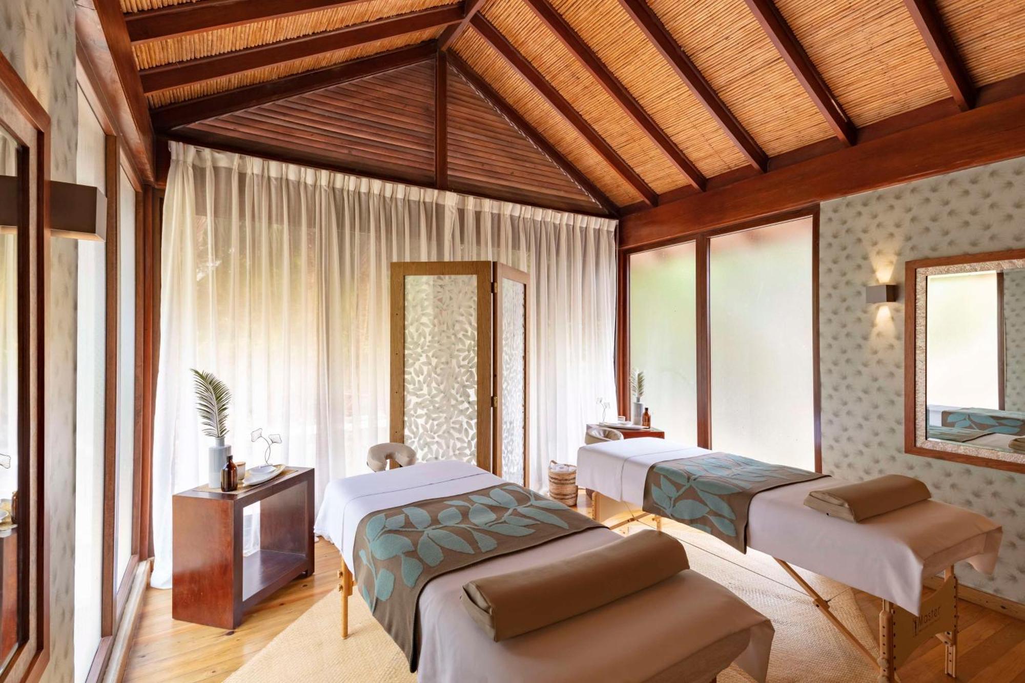 Indura Beach&Golf Resort Curio Collection By Hilton Tela Esterno foto