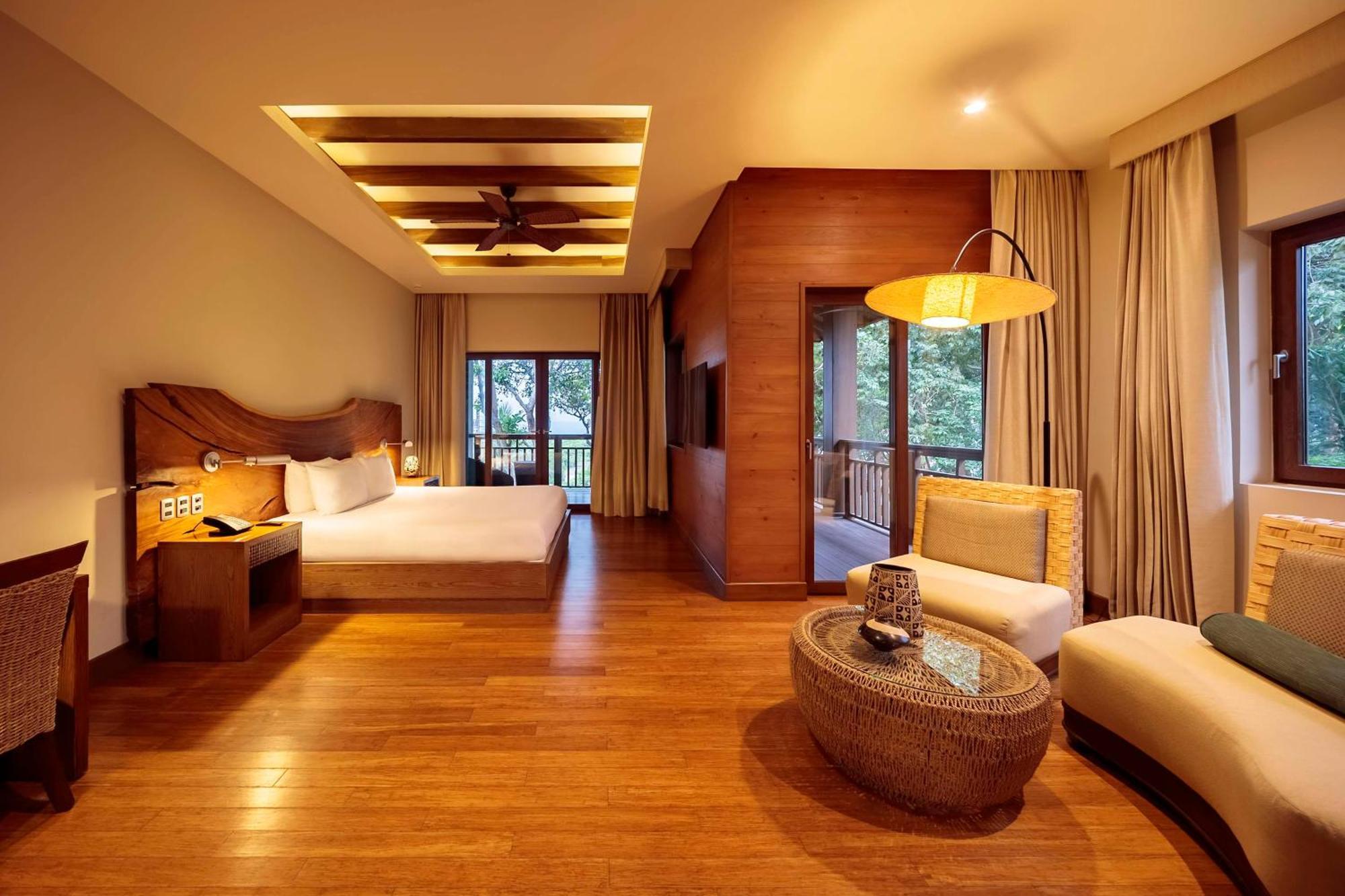 Indura Beach&Golf Resort Curio Collection By Hilton Tela Esterno foto