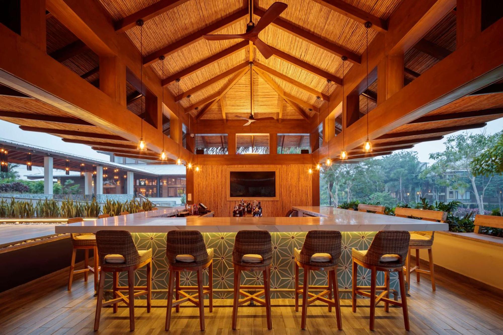 Indura Beach&Golf Resort Curio Collection By Hilton Tela Esterno foto