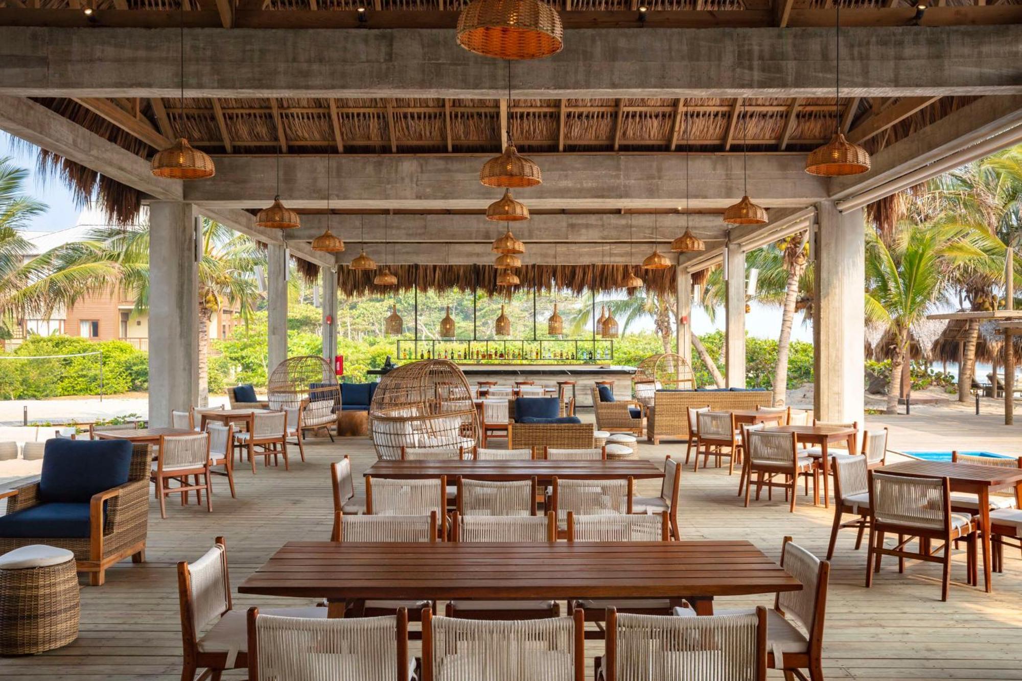 Indura Beach&Golf Resort Curio Collection By Hilton Tela Esterno foto
