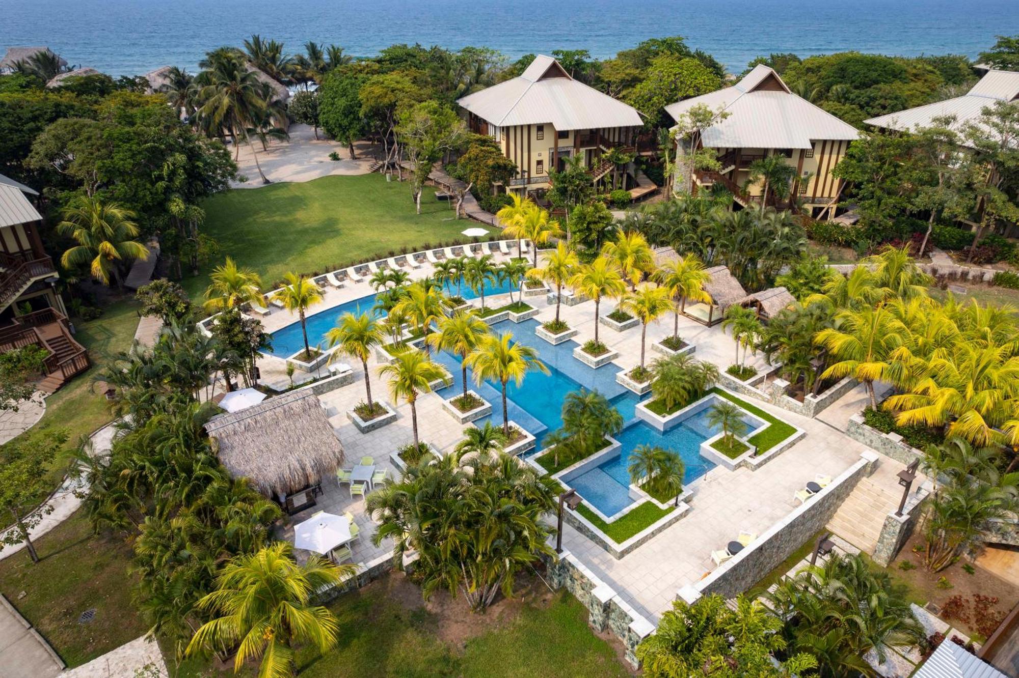 Indura Beach&Golf Resort Curio Collection By Hilton Tela Esterno foto